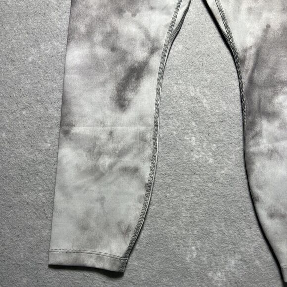 NIKE Tie Dye One Icon Mid-Rise Crop High Waisted Leggings DA0339-084 Women’s S - Picture 3 of 9